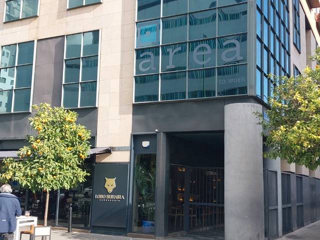 Oficina en Alquiler en Avenida de la Buhaira, 29 en La Buhaira