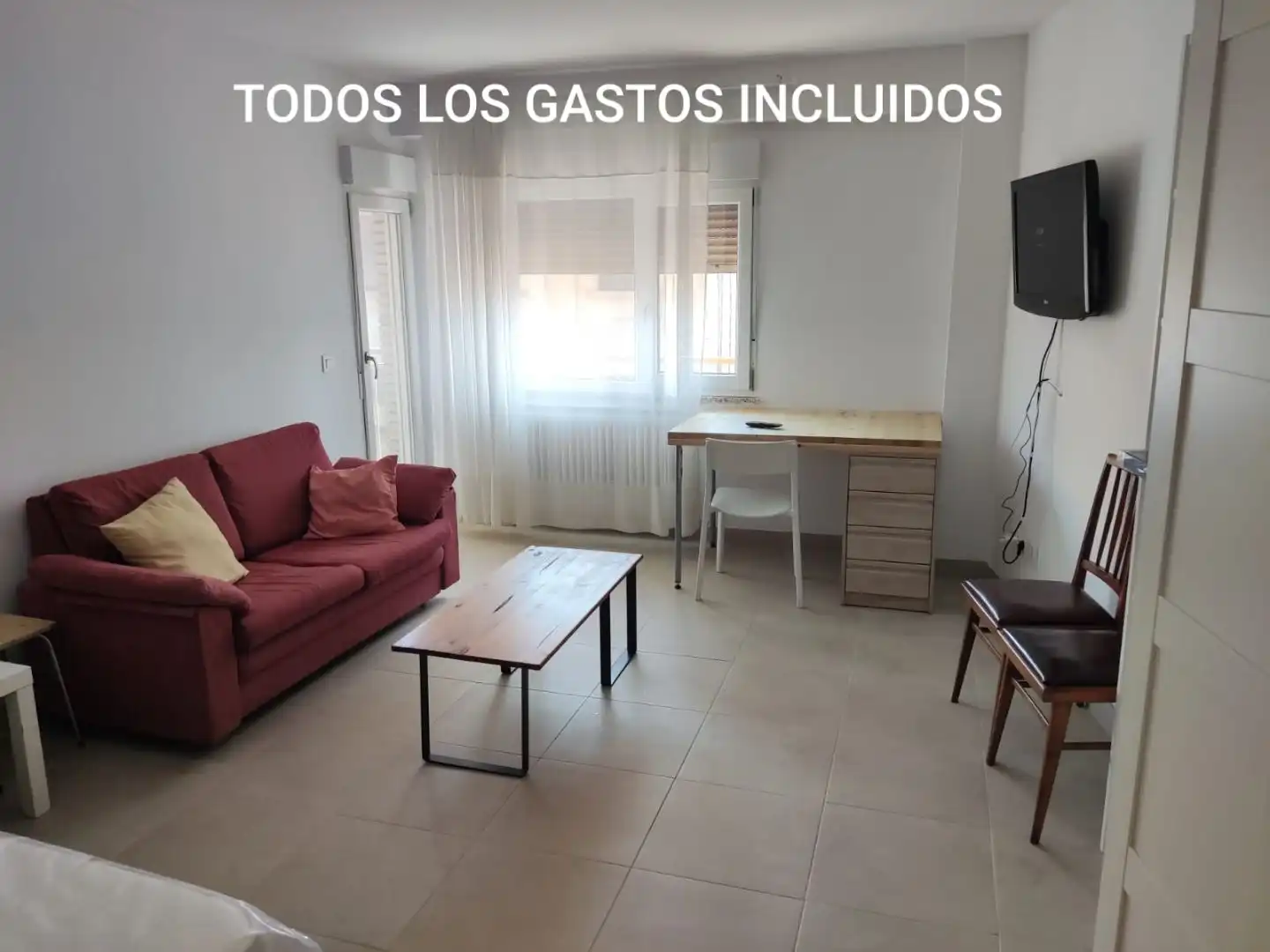 Living room of Flat for share in San Bernardo - Carmelitas - Campus