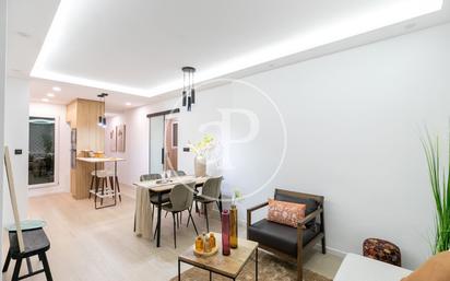 Living room of Flat for sale in  Barcelona Capital  with Air Conditioner, Heating and Terrace