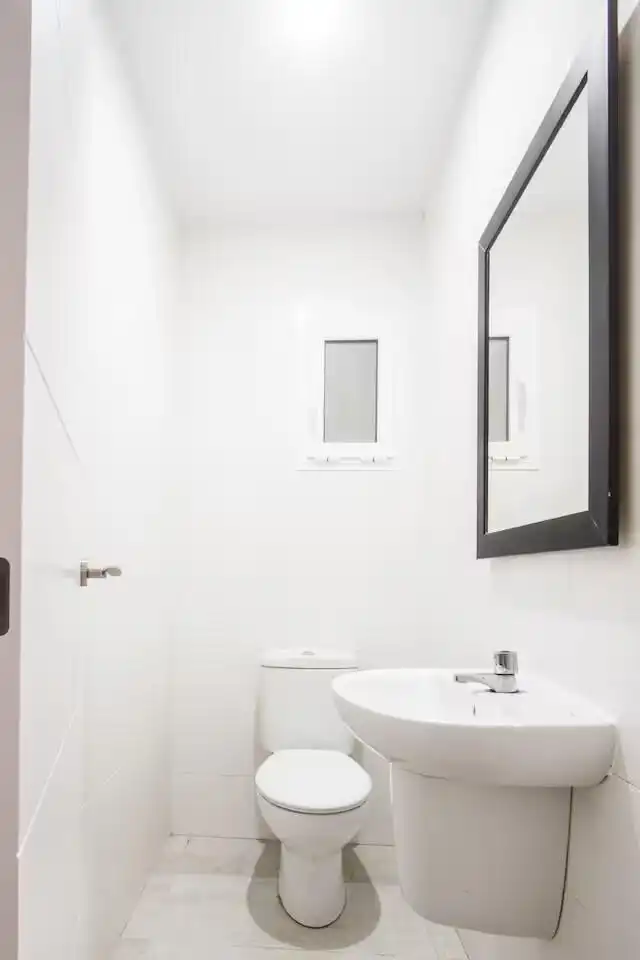 Badezimmer von Wohnung zur Miete in Viladecans mit Klimaanlage, Terrasse und Möbliert