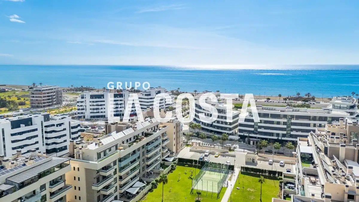 Vista exterior de Ático en venta en Torremolinos con Aire acondicionado, Terraza y Trastero