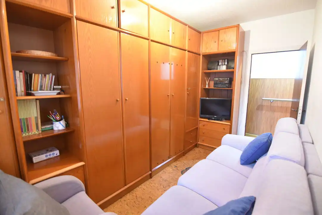 Habitación de Piso en venta en Ermua con Amueblado y Balcón