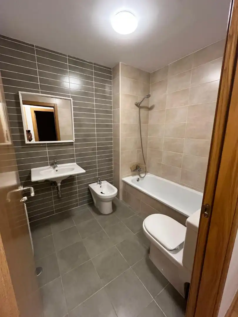Bathroom of Flat for sale in Arganda del Rey  with Heating, Parquet flooring and Storage room