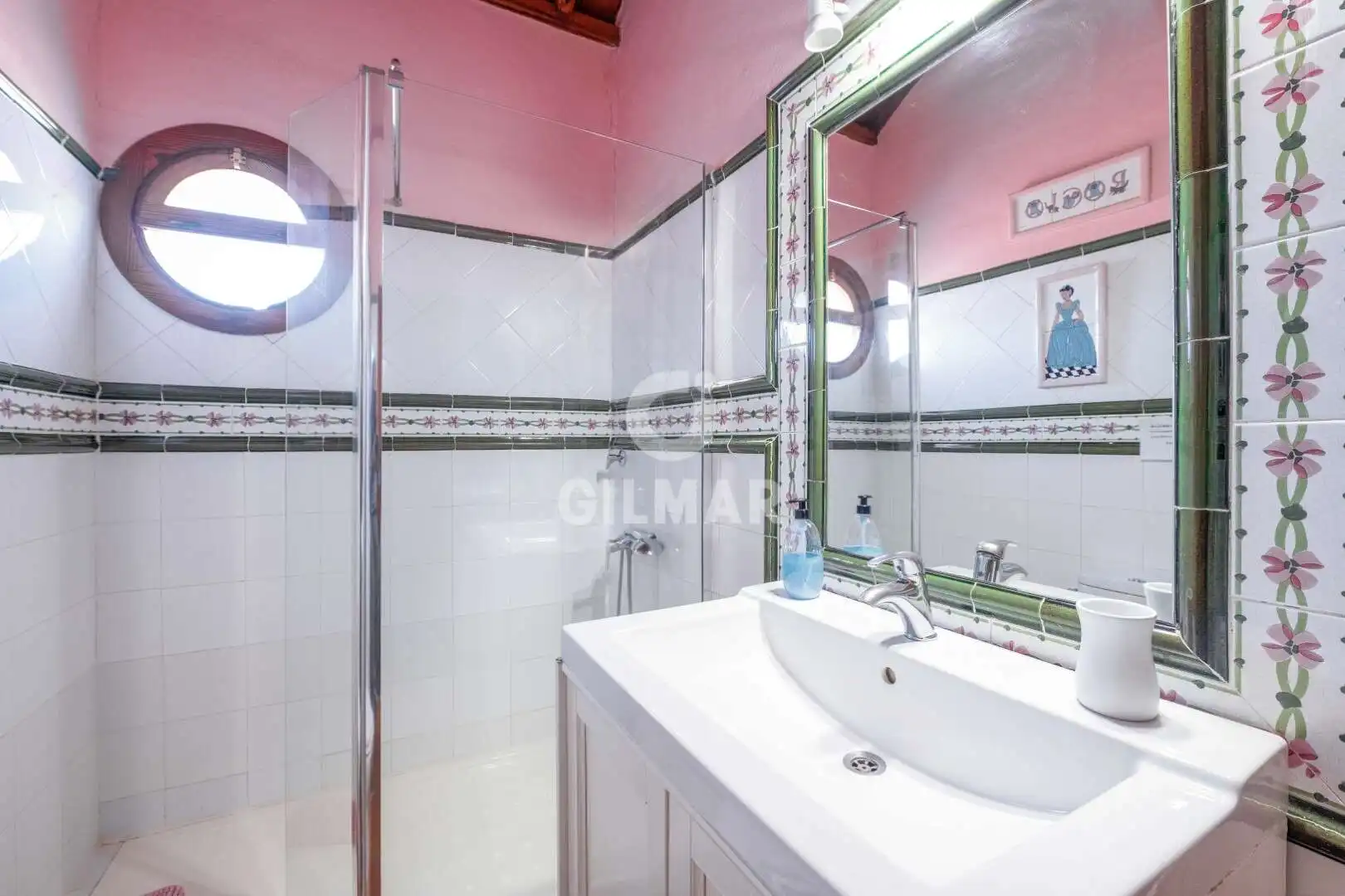 Bathroom of Houses for sale in Villamartín  with Heating, Private garden and Swimming Pool