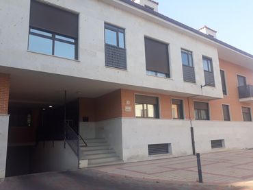 Aparcament amb ascensor en venda a La Encomienda