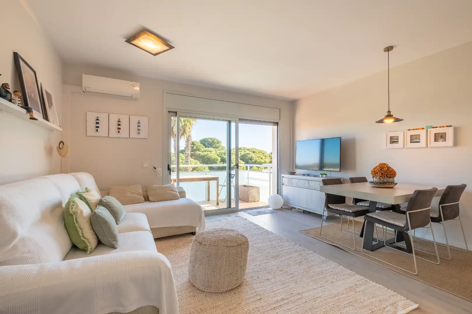 Wohnzimmer von Maisonette zum Verkauf in Palamós mit Klimaanlage, Heizung und Terrasse