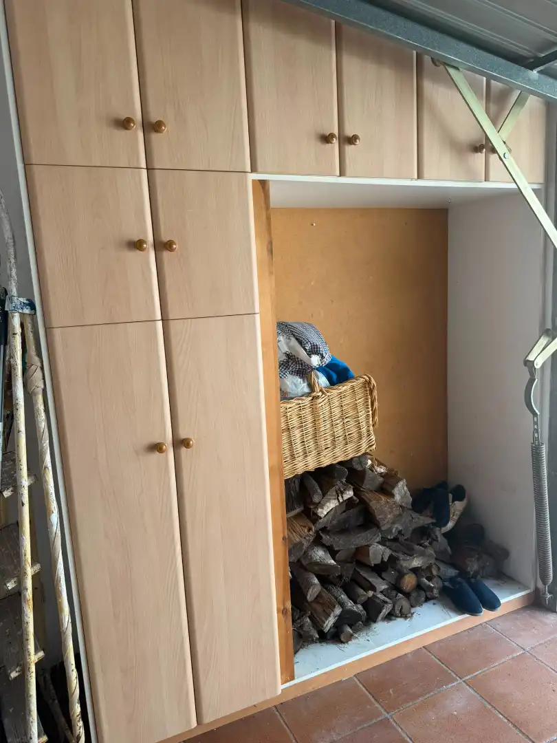 Dormitori de Casa adosada en venda en Cortes de Arenoso amb Calefacció, Moblat i Forn