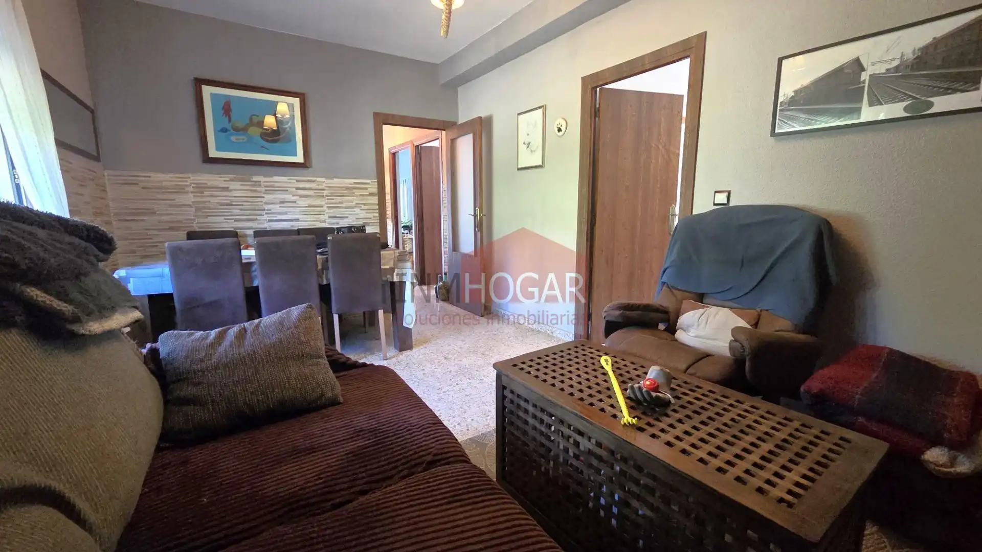 Living room of Houses for sale in Herradón de Pinares  with Heating, Private garden and Storage room