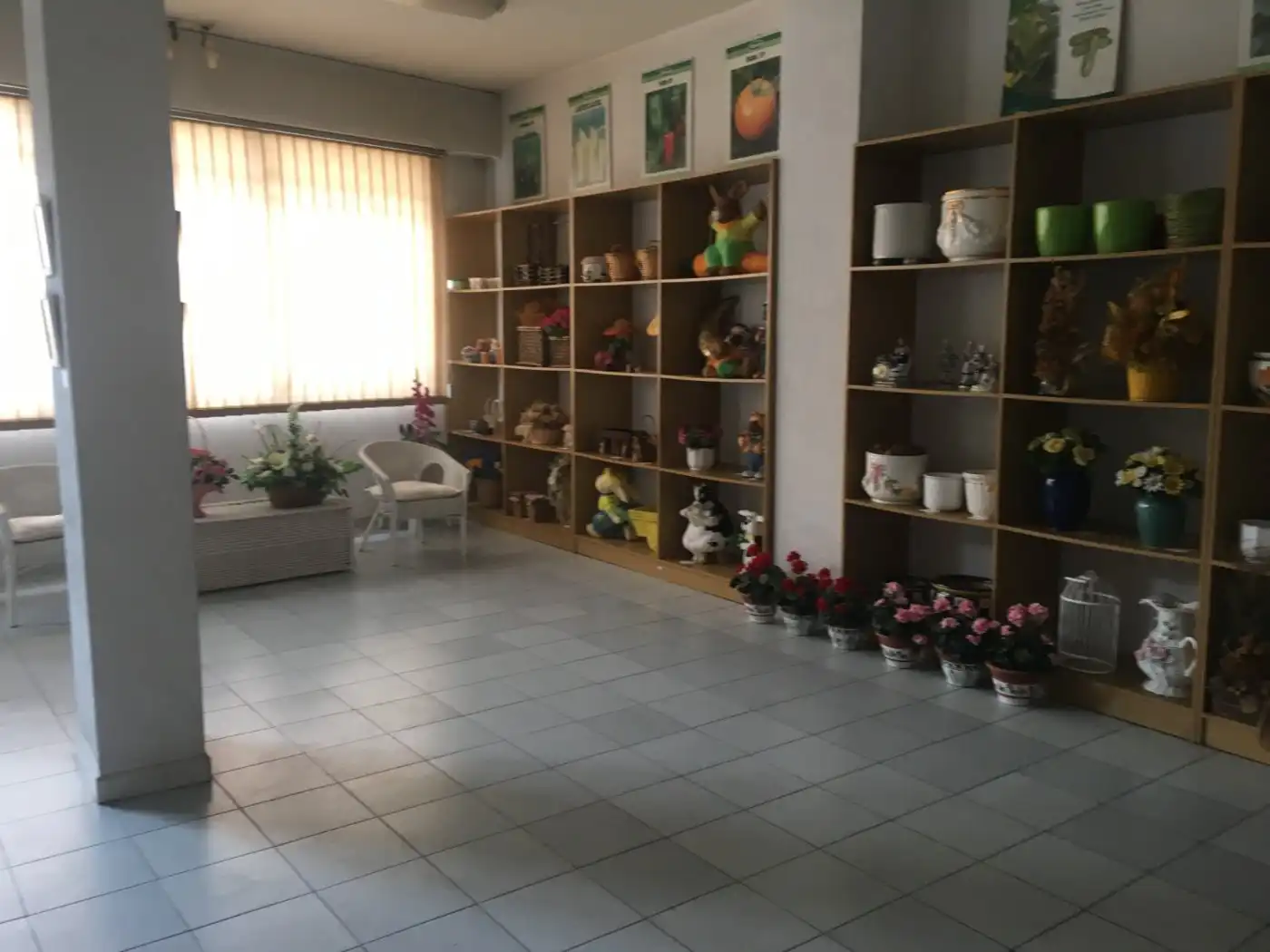 Local en venta en Mozoncillo