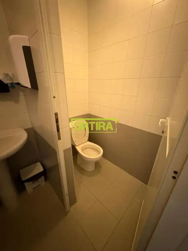 Baño de Nave industrial en venta en Donostia - San Sebastián 