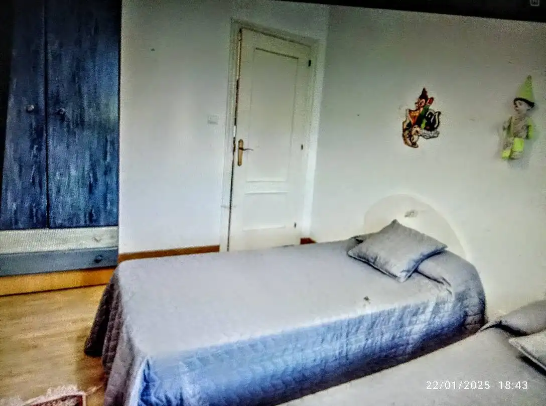 Dormitori de Pis en venda en Suances amb Calefacció, Parquet i Moblat