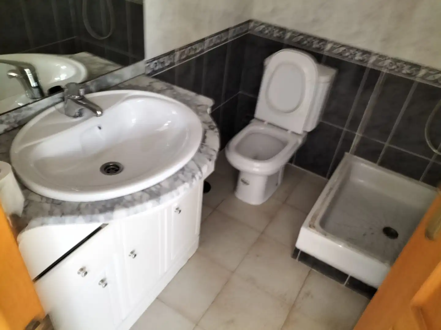 Bathroom of Detached homes for sale in La Navata