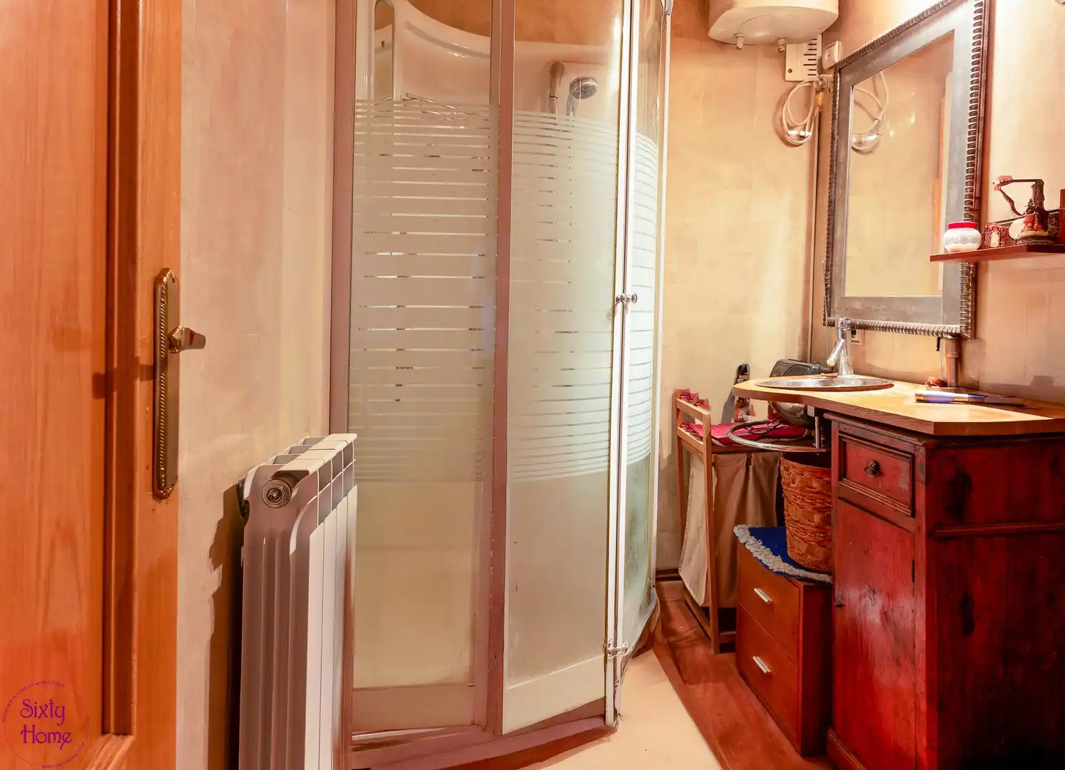 Bathroom of Houses for sale in Castiliscar  with Furnished