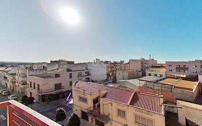 Vista exterior de Pis en venda en Mont-roig del Camp