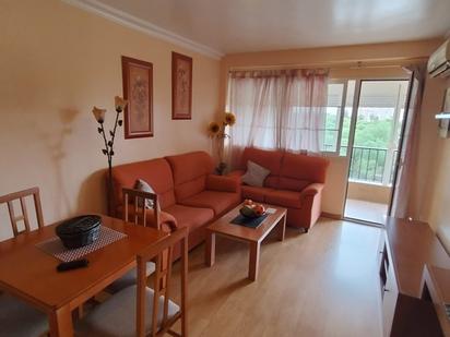 Living room of Flat for sale in  Sevilla Capital  with Air Conditioner, Heating and Terrace