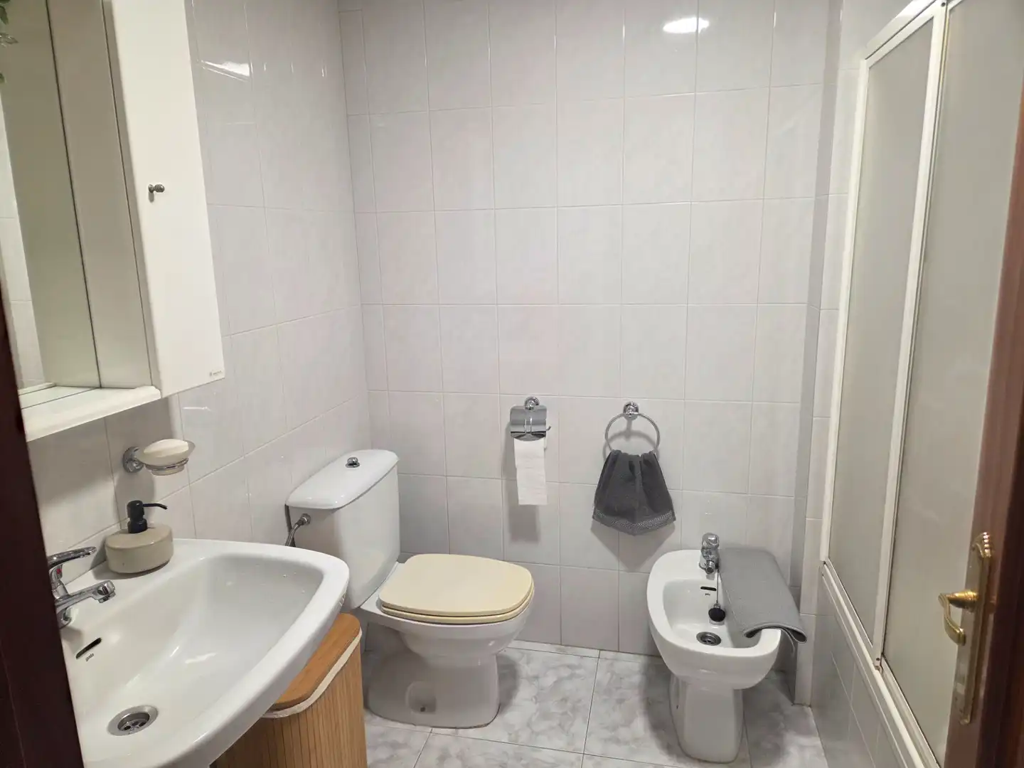 Bathroom of Flat for sale in Ribadeo  with Heating, Terrace and Storage room