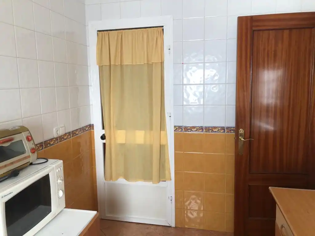 Bany de Pis en venda en Sevilla amb Aire condicionat i Balcó