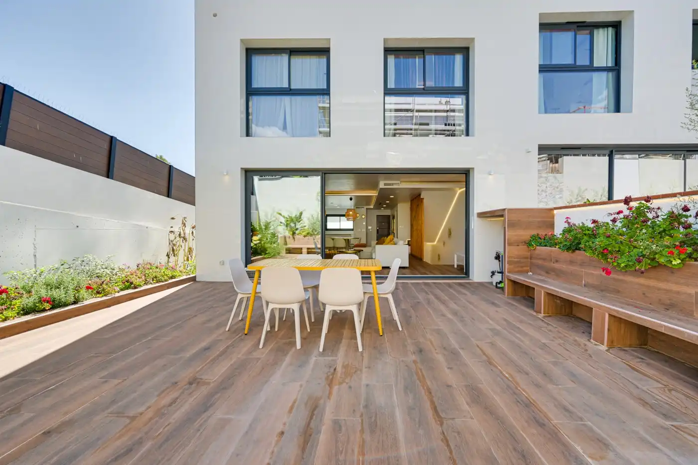 Casa amb piscina en venda a Montgat