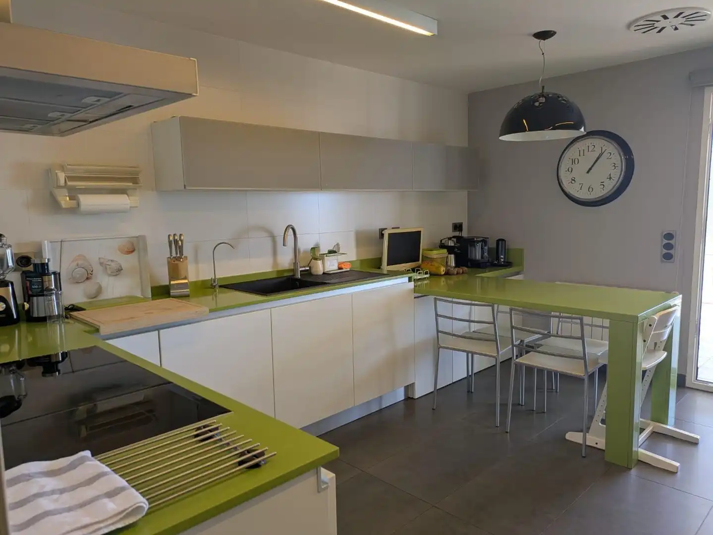 Cuina de Casa o xalet en venda en Alzira amb Aire condicionat, Jardí privat i Parquet