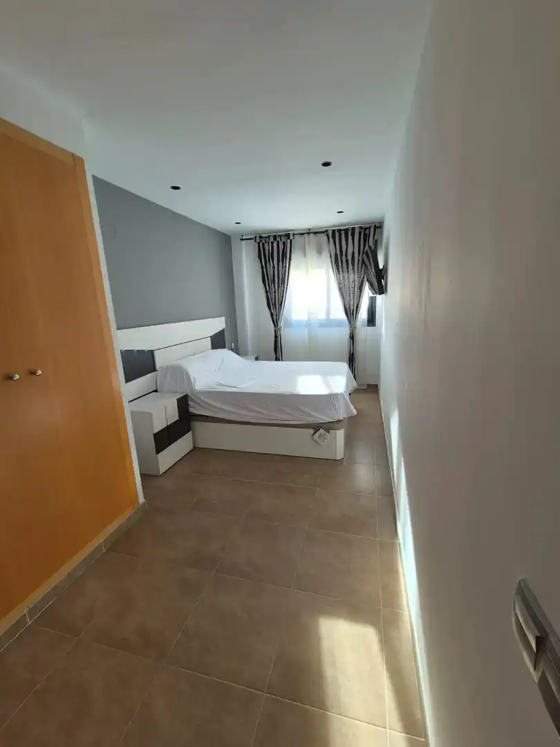 Habitación de Piso en venta en Almazora / Almassora con Aire acondicionado, Terraza y Horno
