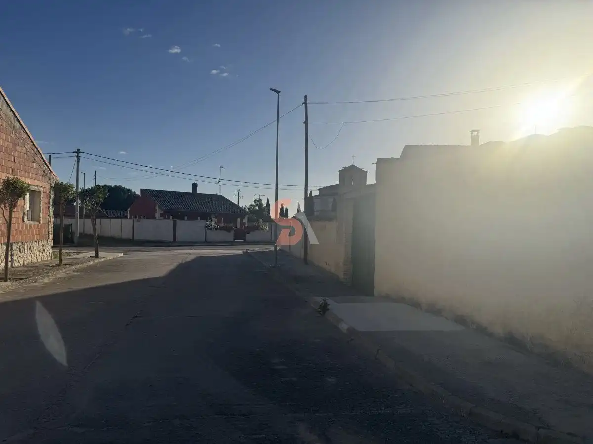 Vista exterior de Casa o chalet en venta en Alcazarén con Calefacción, Terraza y Trastero