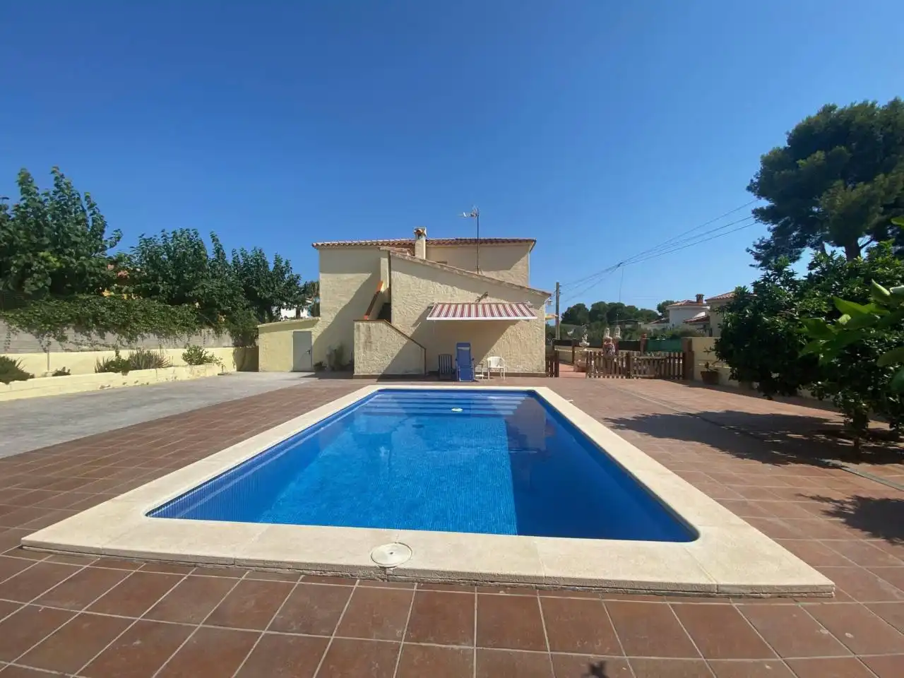 Piscina de Casa o xalet en venda en Mont-roig del Camp amb Jardí privat, Piscina i Moblat