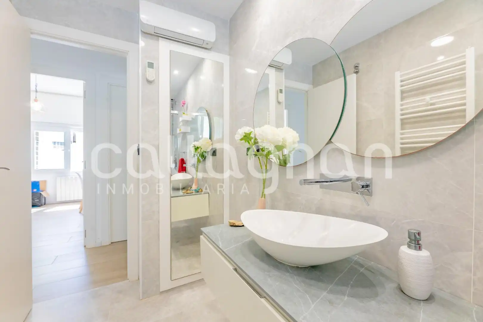 Baño de Casa o chalet en venta en L'Eliana con Aire acondicionado, Calefacción y Piscina