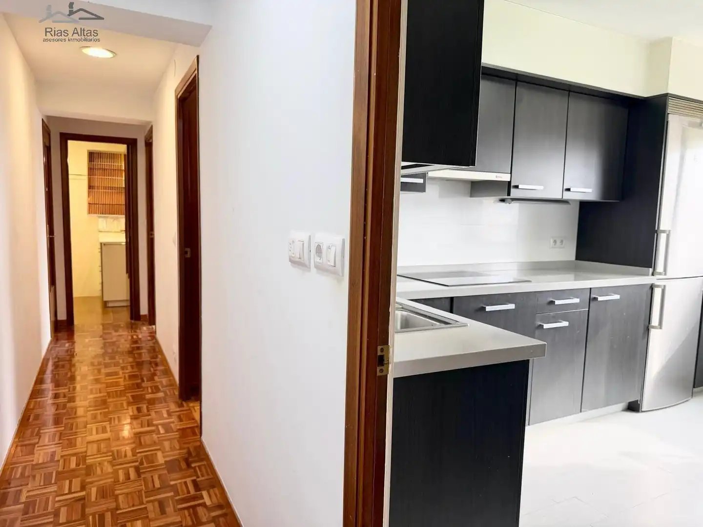 Kitchen of Flat for sale in A Coruña Capital   with Heating and Parquet flooring