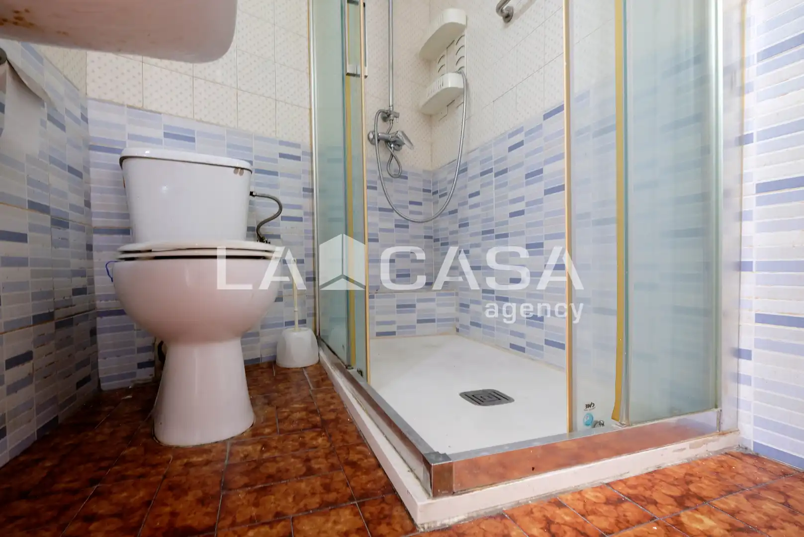 Baño de Piso en venta en Barcelona con Balcón
