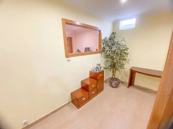 Piso en venta en Vilagarcía de Arousa con Calefacción, Parquet y Terraza
