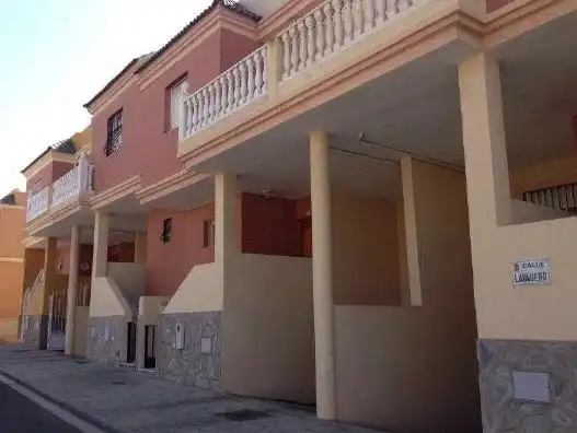 Casa bifamiliare in vendita a LAVADERO, imagen 2