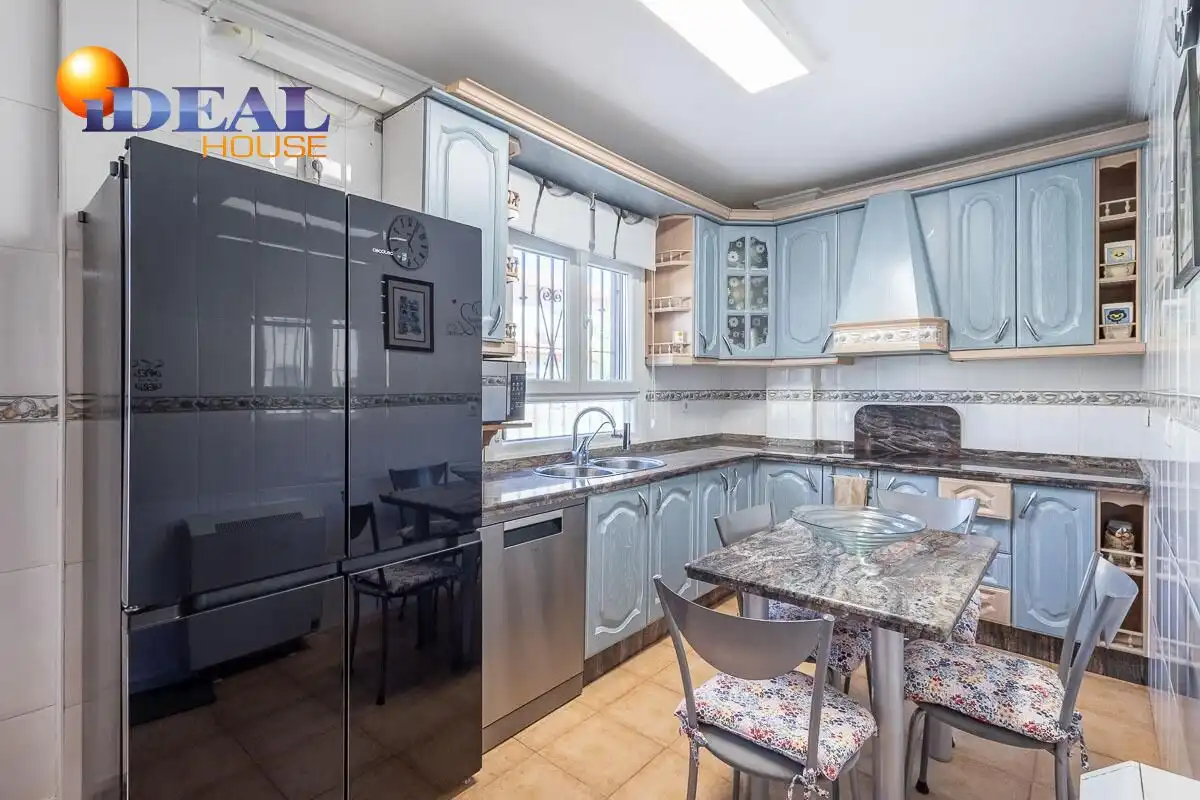 Casa a schiera con terrazza in vendita a Calle de Jerónimo de Rueda 34, imagen 11