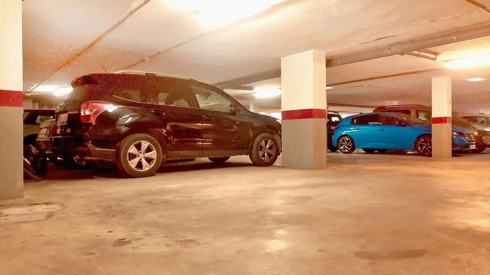 Parkplatz von Geschaftsraum zum Verkauf in Pollença mit Klimaanlage und Terrasse