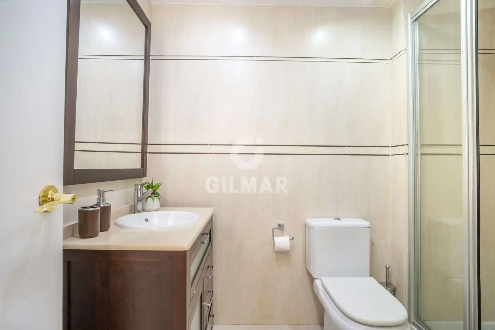 Baño de Apartamento en venta en Estepona con Balcón
