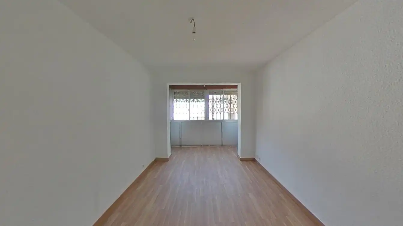 Bedroom of Flat for sale in Madrid