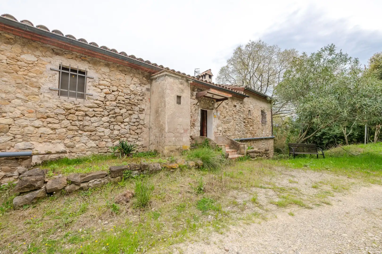 Country house zum Verkauf in Beuda