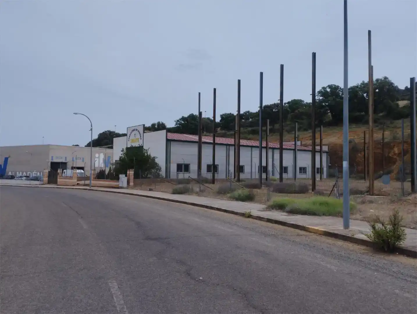 Außenansicht von Grundstücke zum Verkauf in Almadén