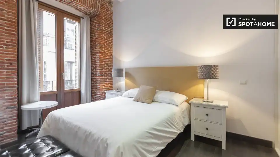 Appartamento con terrazza in affitto a Centro, imagen 11