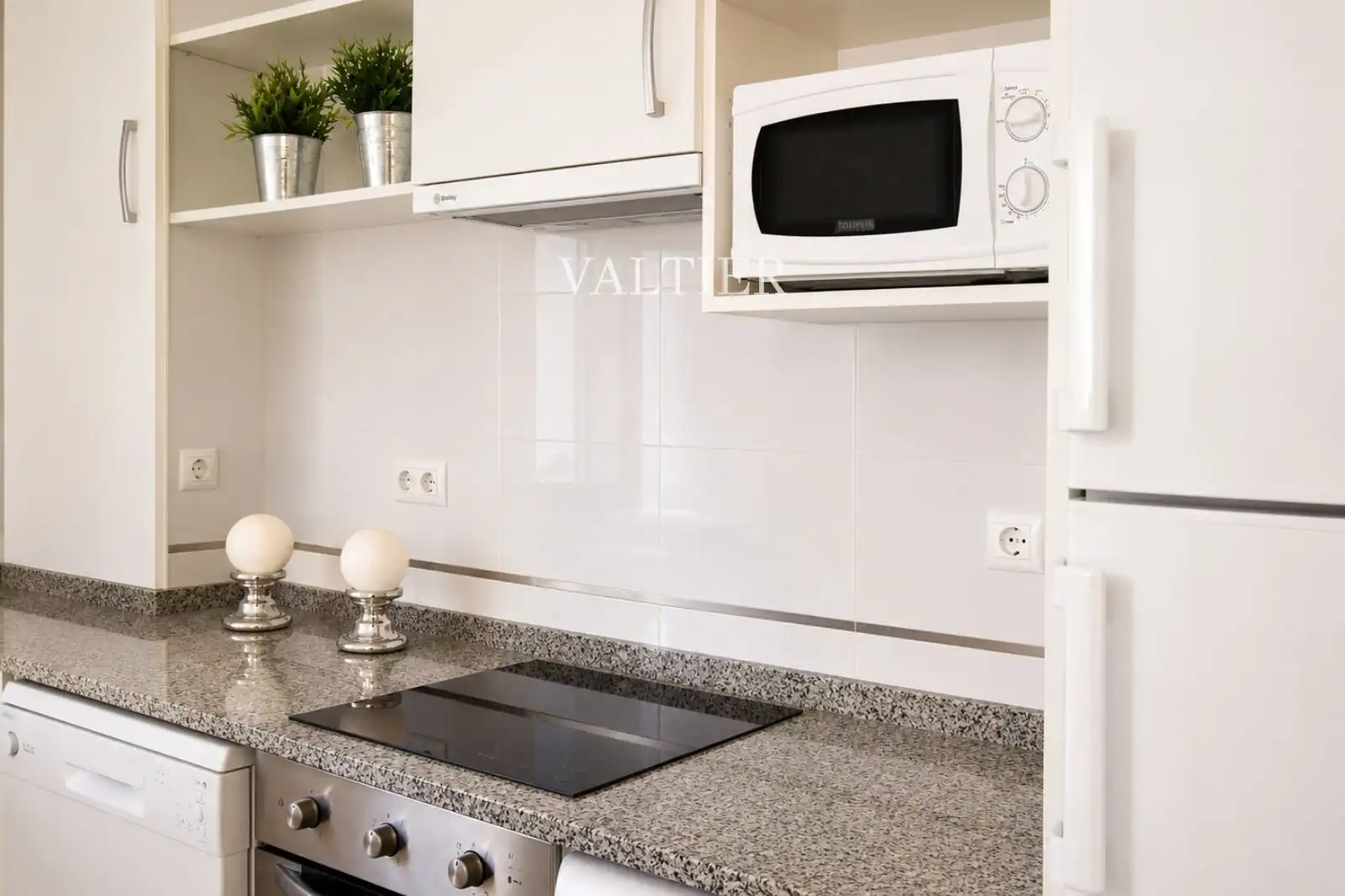 Cocina de Ático de alquiler en Madrid con Aire acondicionado, Terraza y Amueblado