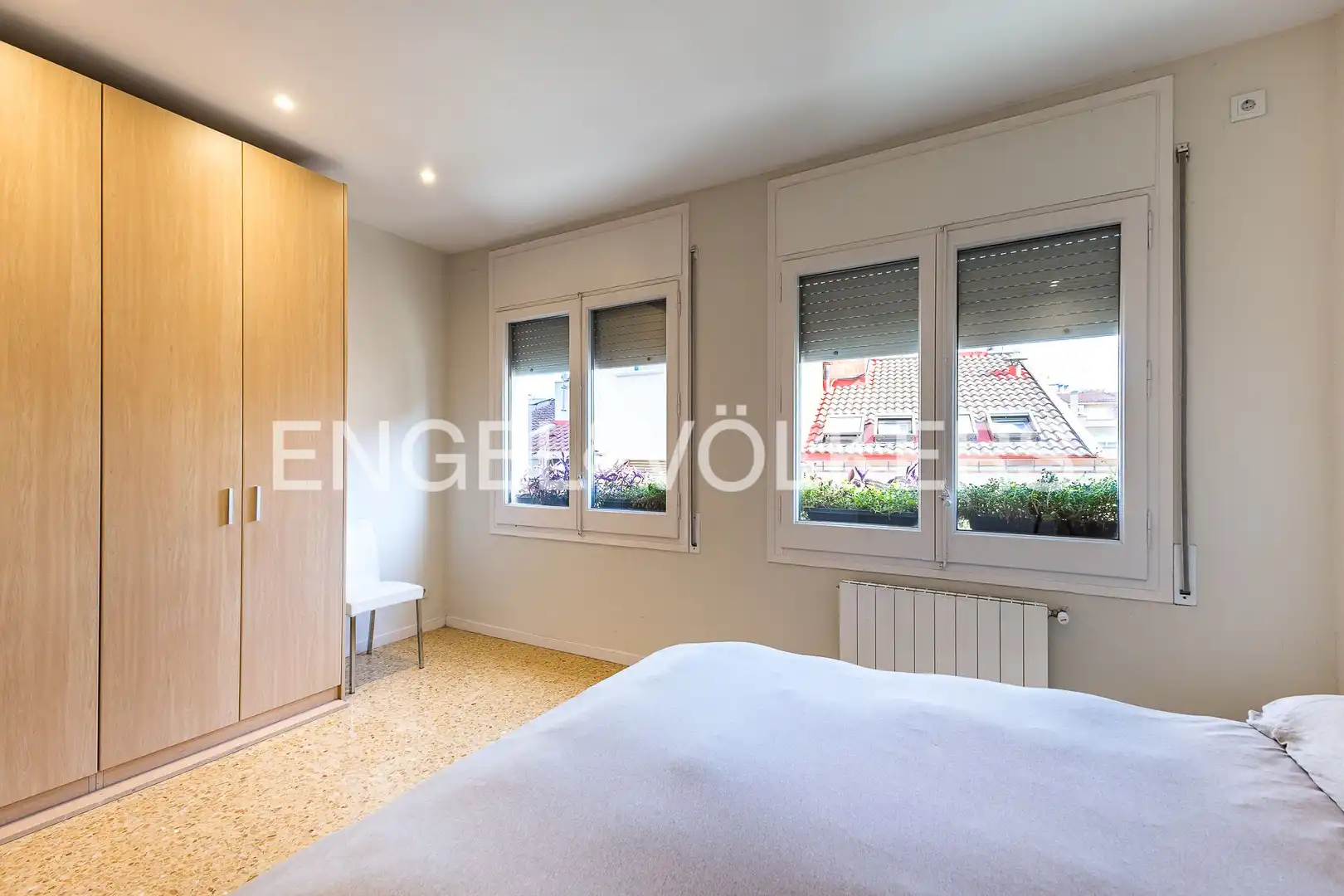 Dormitori de Casa o xalet en venda en Sant Feliu de Llobregat amb Calefacció, Parquet i Terrassa