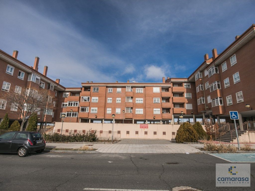 Vista exterior de Pis en venda en Ávila Capital