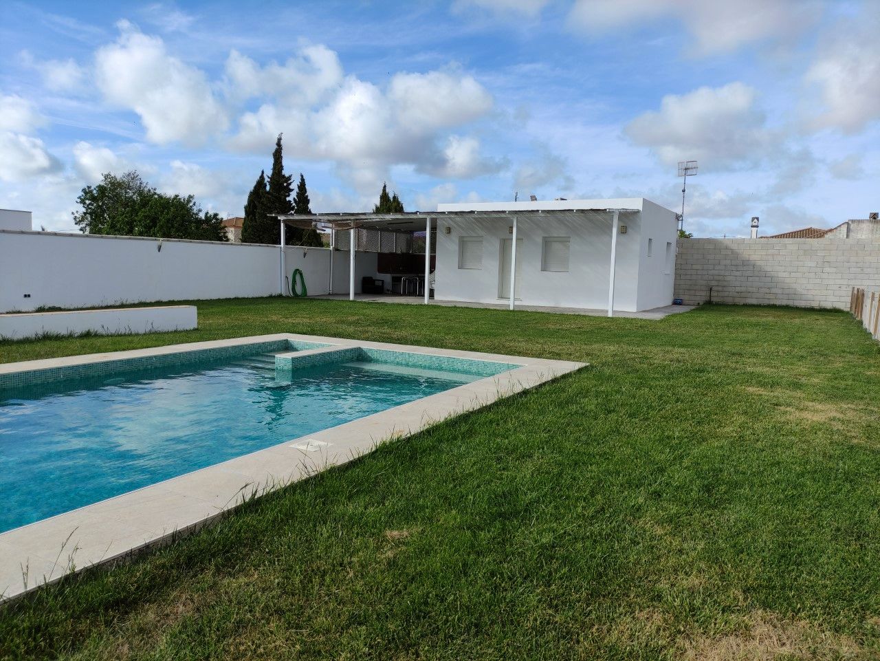 Swimming pool of House or chalet to rent in Sanlúcar de Barrameda  with Air Conditioner, Heating and Terrace