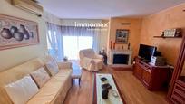 Living room of Flat for sale in Vilanova i la Geltrú  with Air Conditioner and Terrace