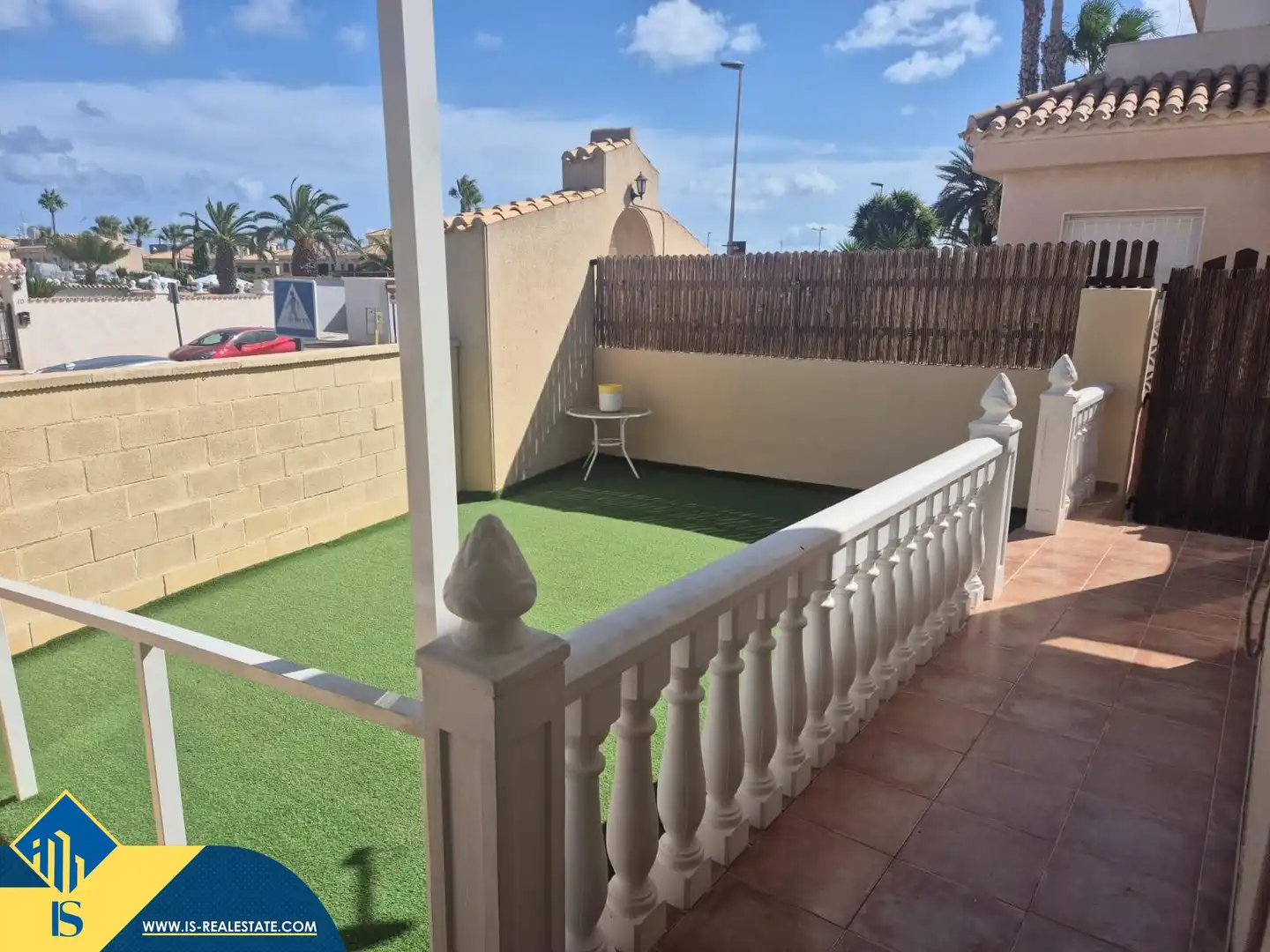 Con piscina comunitaria, en la provincia de Alicante, en el municipio de Orihuela Costa. 3 dormitorios | 90 m² | 1,5 kilómetros ha, imatge 2