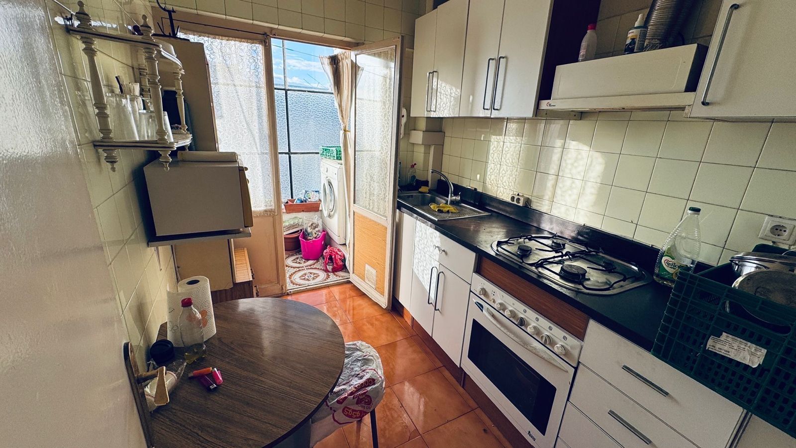 Kitchen of Flat for sale in Alicante / Alacant  with Terrace and Furnished