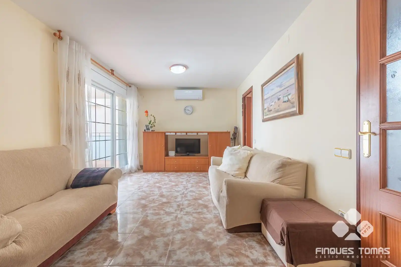 Living room of Flat for sale in Calafell  with Terrace, Storage room and Furnished