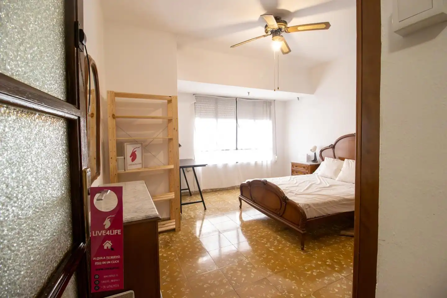 Bedroom of Flat for rent in Valencia  with Terrace and Furnished