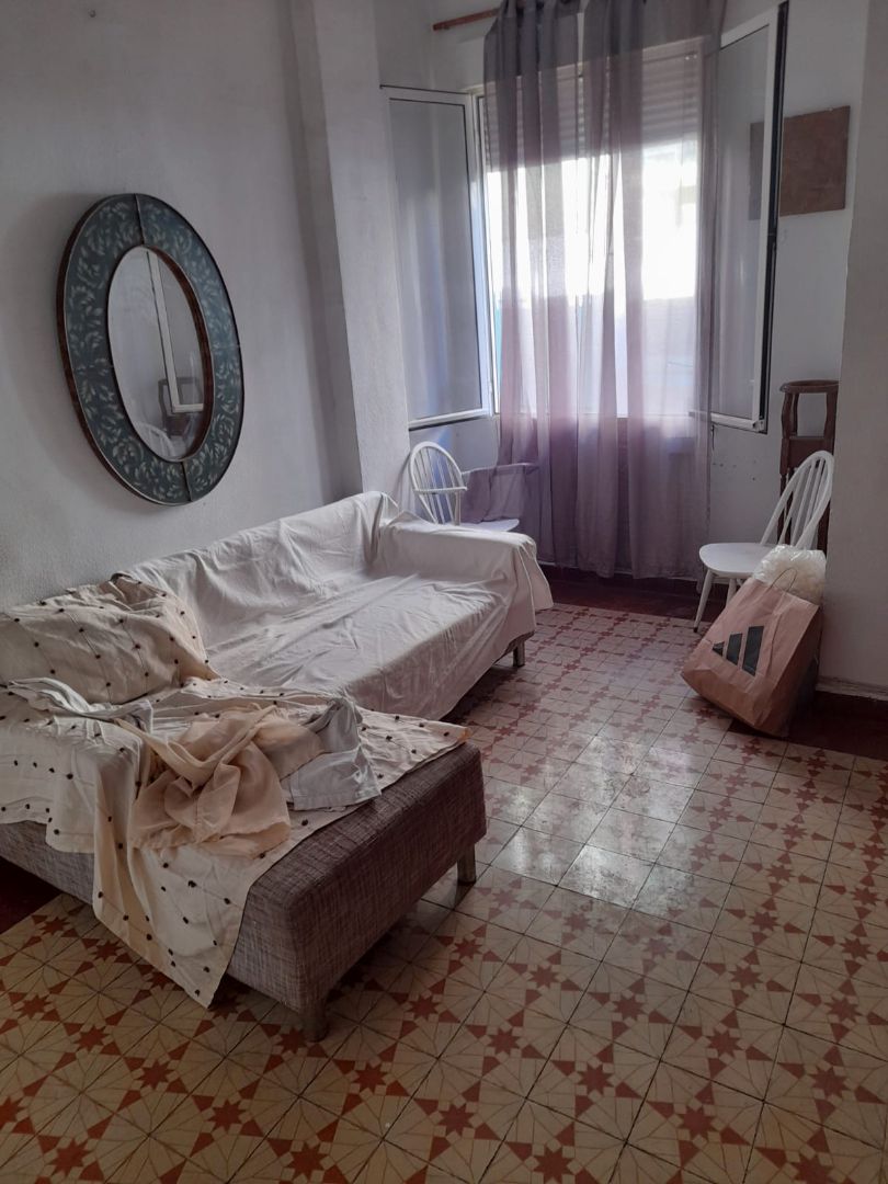 Habitación de Piso en venta en Alicante / Alacant con Terraza y Amueblado