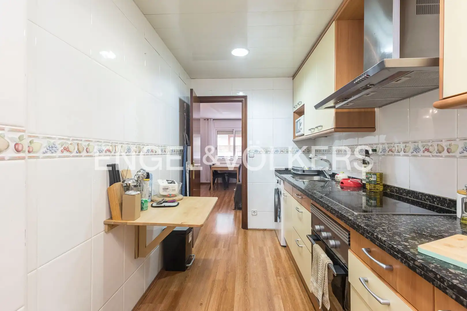 Cuina de Pis en venda en Barcelona amb Aire condicionat i Calefacció