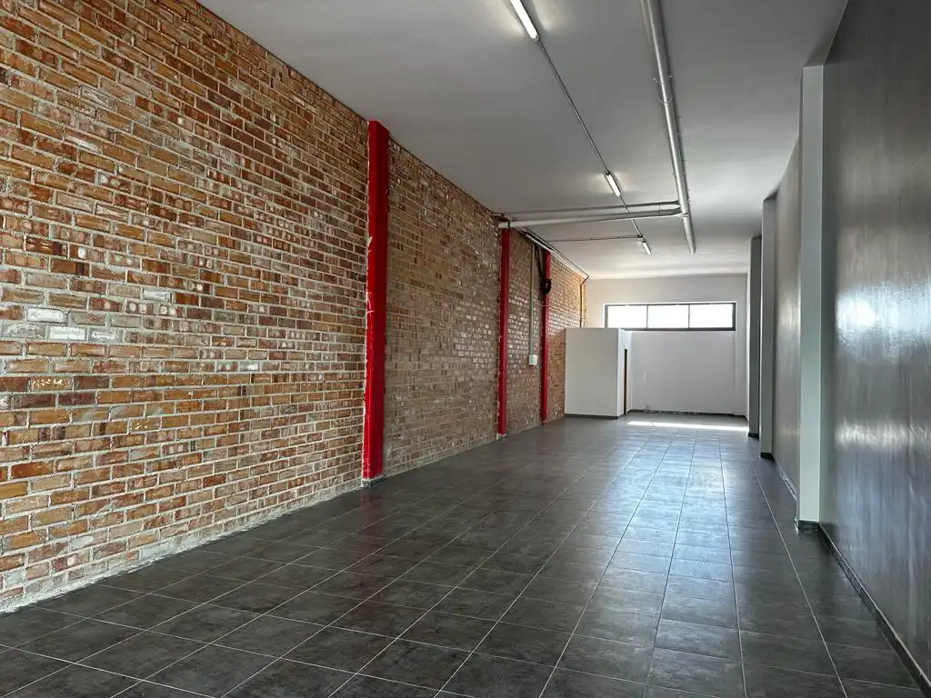 Local comercial en venta en Avinguda de Miquel Batllori 55
